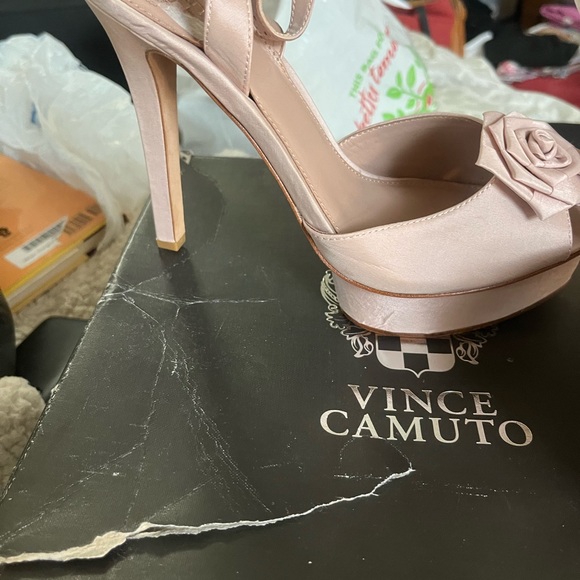 Vince Camuto Lively wedding prom stiletto heel 7.5M $120 mauve PETA Taffeta - Picture 3 of 5